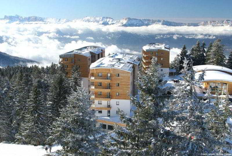 Ecrin Des Neiges Aparthotel Chamrousse Exteriör bild