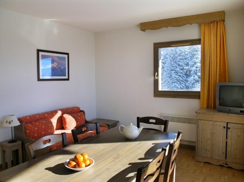 Ecrin Des Neiges Aparthotel Chamrousse Exteriör bild